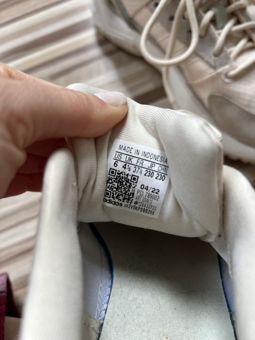 Buty damskie Adidas zx 22 boost rozmiar 37 i 1/3