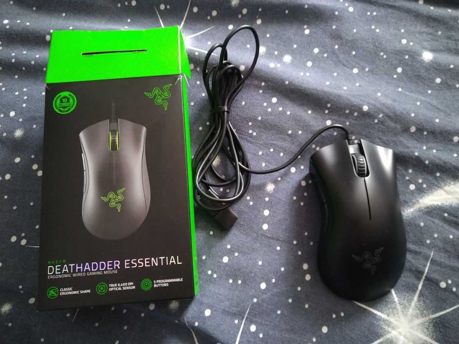 Мышь Razer DeathAdder Essential USB Black (требует ремонта)