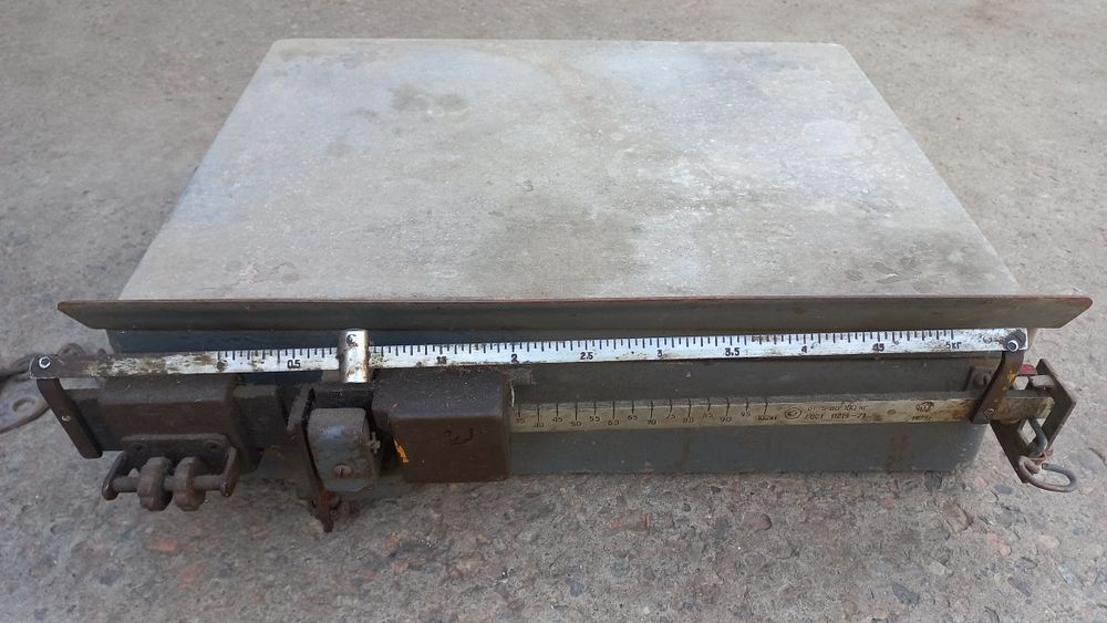 Весы напольные 100 кг. СССР