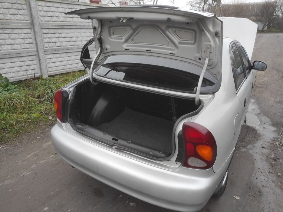 Daewoo Lanos 1.5 SE 2010рік