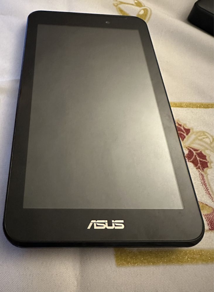 Tablet Asus Memo Pad7 android + karta 64g+etui