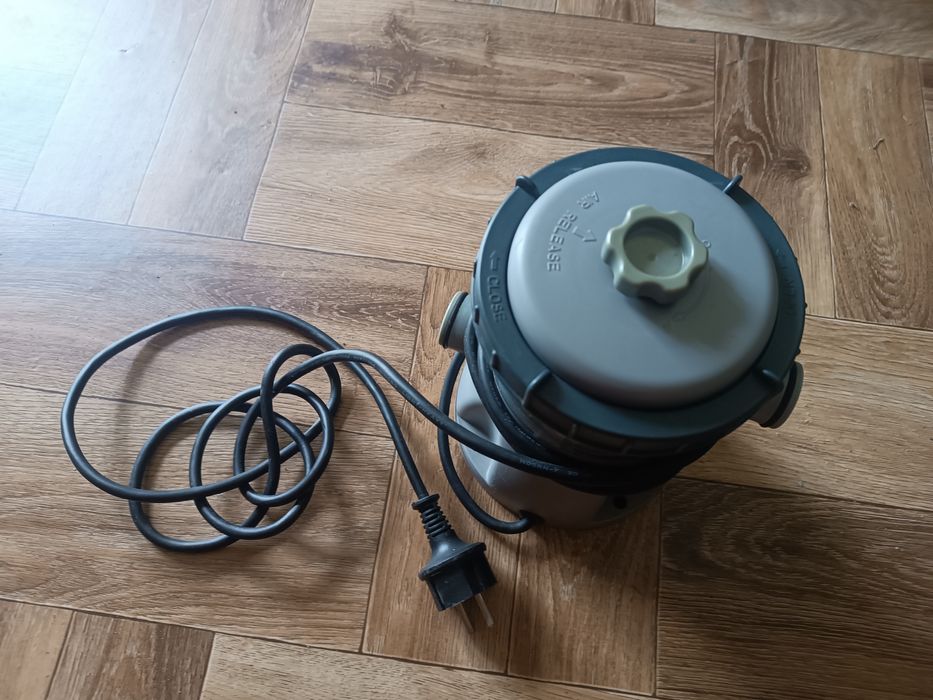 Pompa do basenu bestway 4000 l wody
