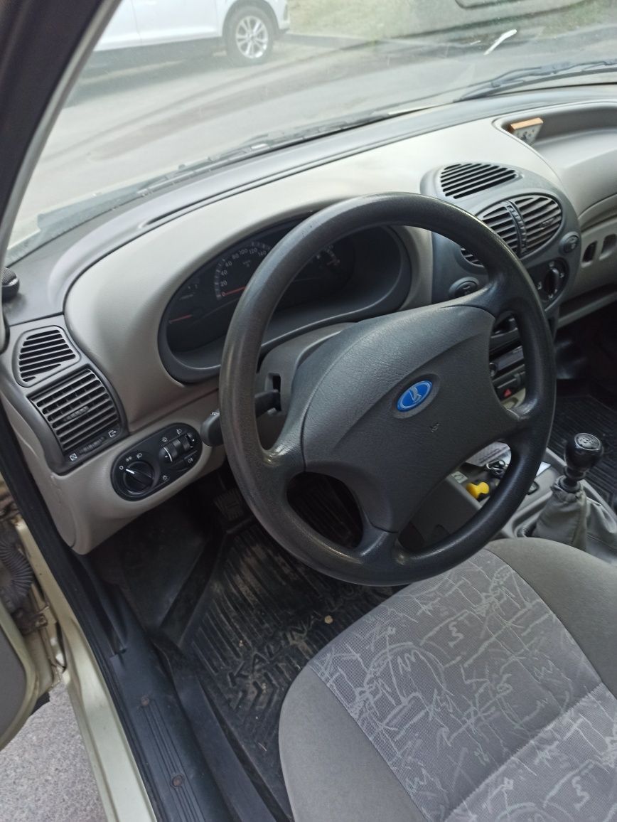Продам Ладу Калину 1,6л 2007г 8кл