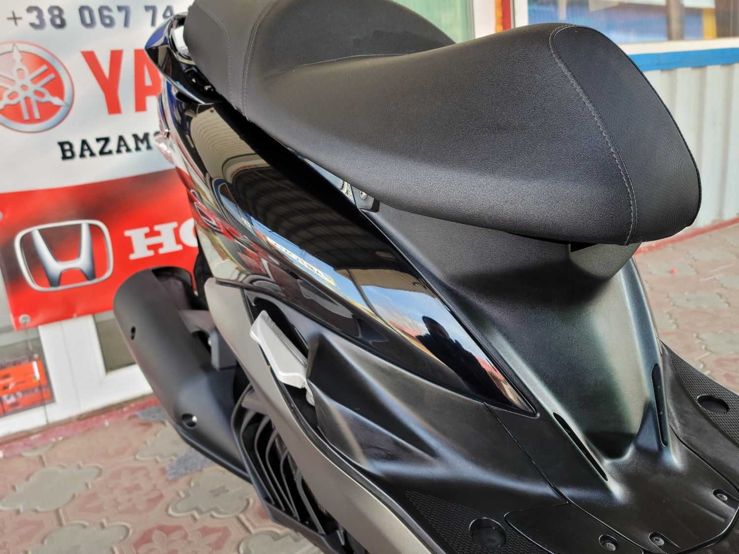 Yamaha Majesty S 155 скутер Ямаха Smax Nmax ,тільки з Японії !