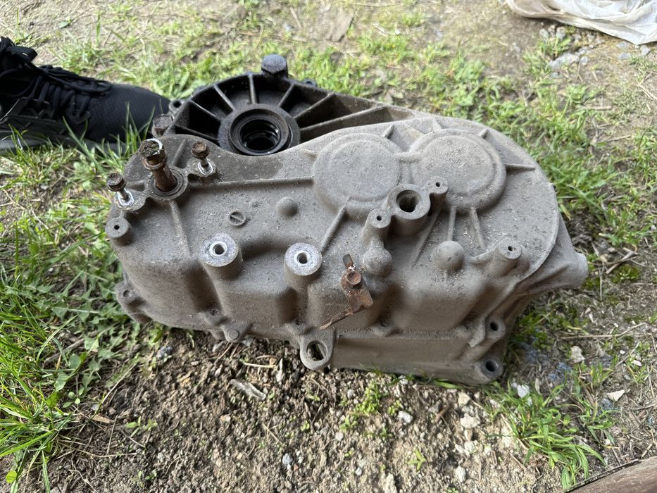 Редуктор peugeot ion citroen c-zero mitsubishi i-miev F1E1A-1-A3ZA