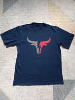 Męski t-shirt z aplikacją