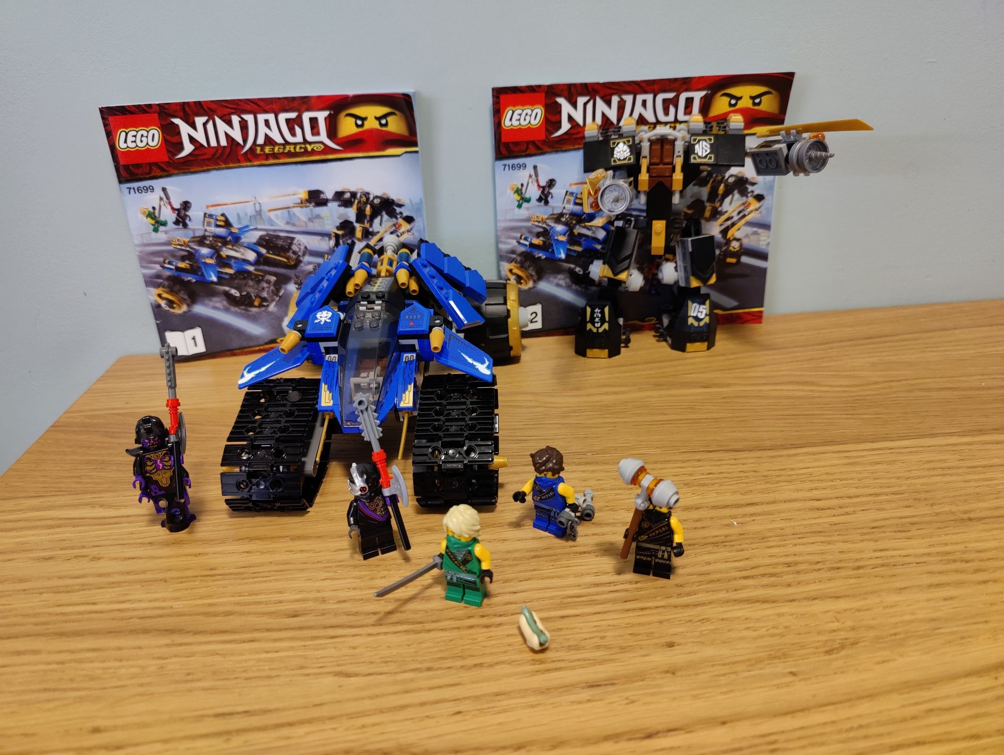 LEGO Ninjago, klocki Piorunowy pojazd, 71699