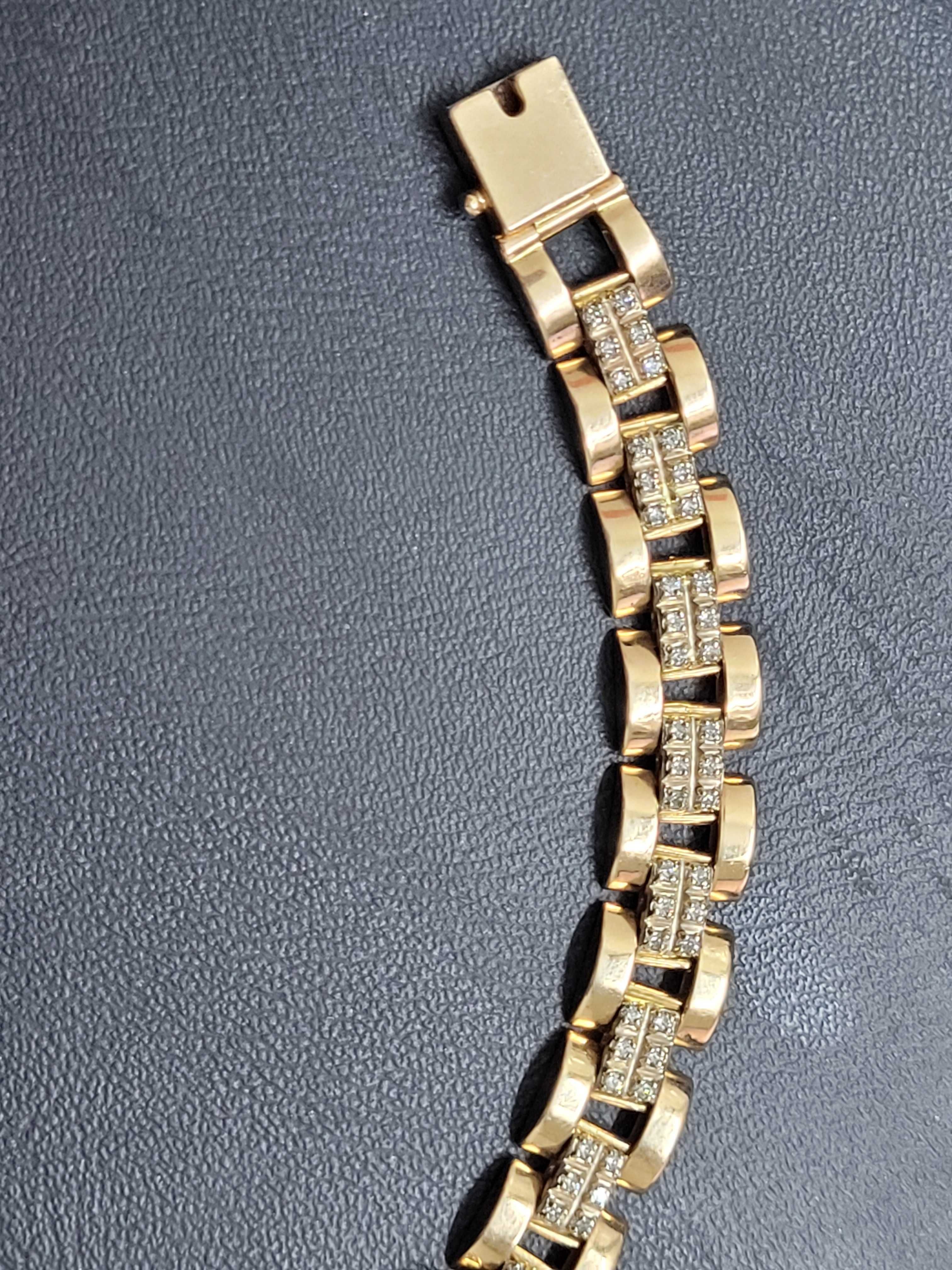 Золотий жіночий годинник з золотим браслетом 585 проби