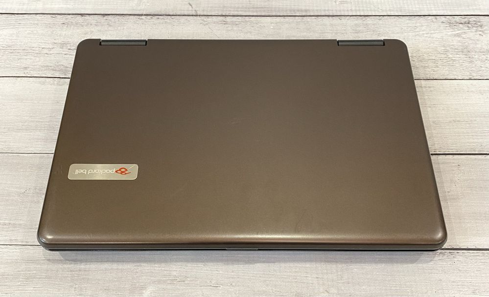 Ноутбук Packard Bell EasyNote 15.6’’ Celeron 4GB ОЗУ/250GB HDD (r1506)