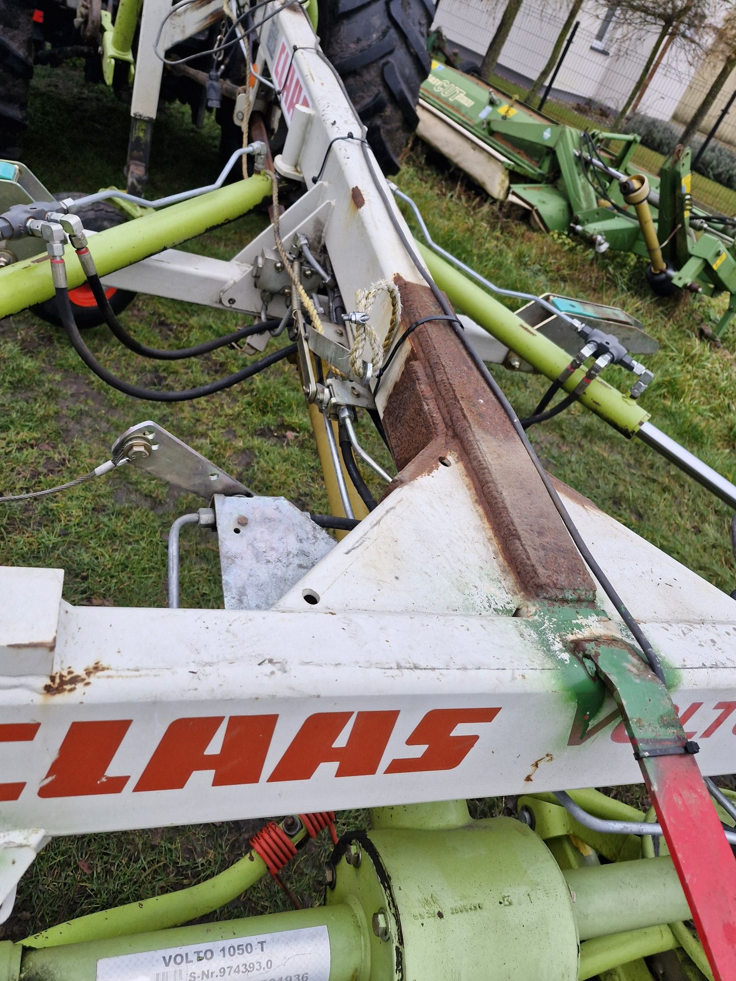Sprzedam przetrzasarke claas volto 1050t