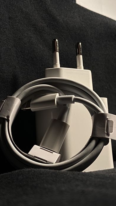 20W Power Adapter | Швидка зарядка | Компактний та надійний