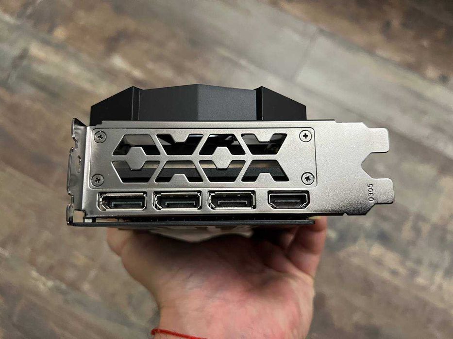 (452$) Видеокарта топовая 12Gb RTX 3080 Ti KFA2 (+гарантия)