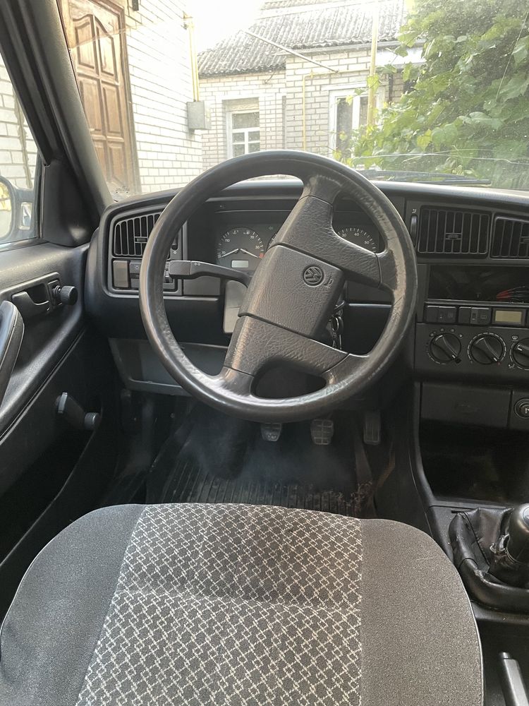 Продам passat b3 2.0 Повний інжектор