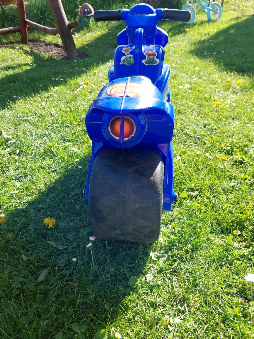 Motor jeździk dla dzieci