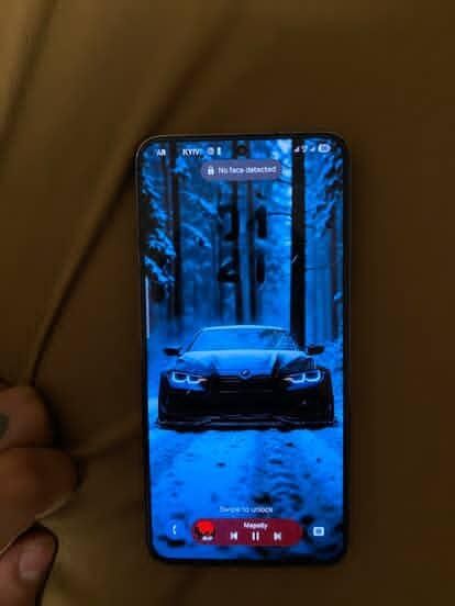 Мобильный Samsung s22