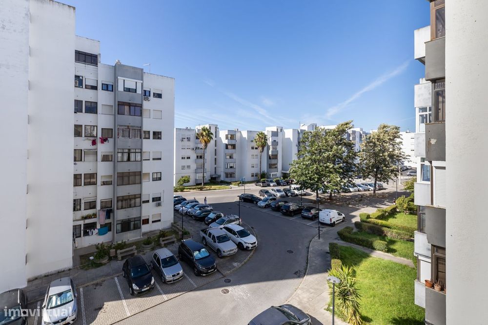Apartamento T2 em Quinta dos Loios, Lavradio