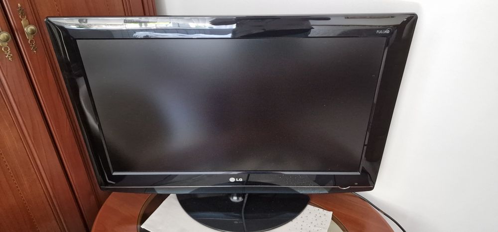 Telewizor LG 32" FulHD