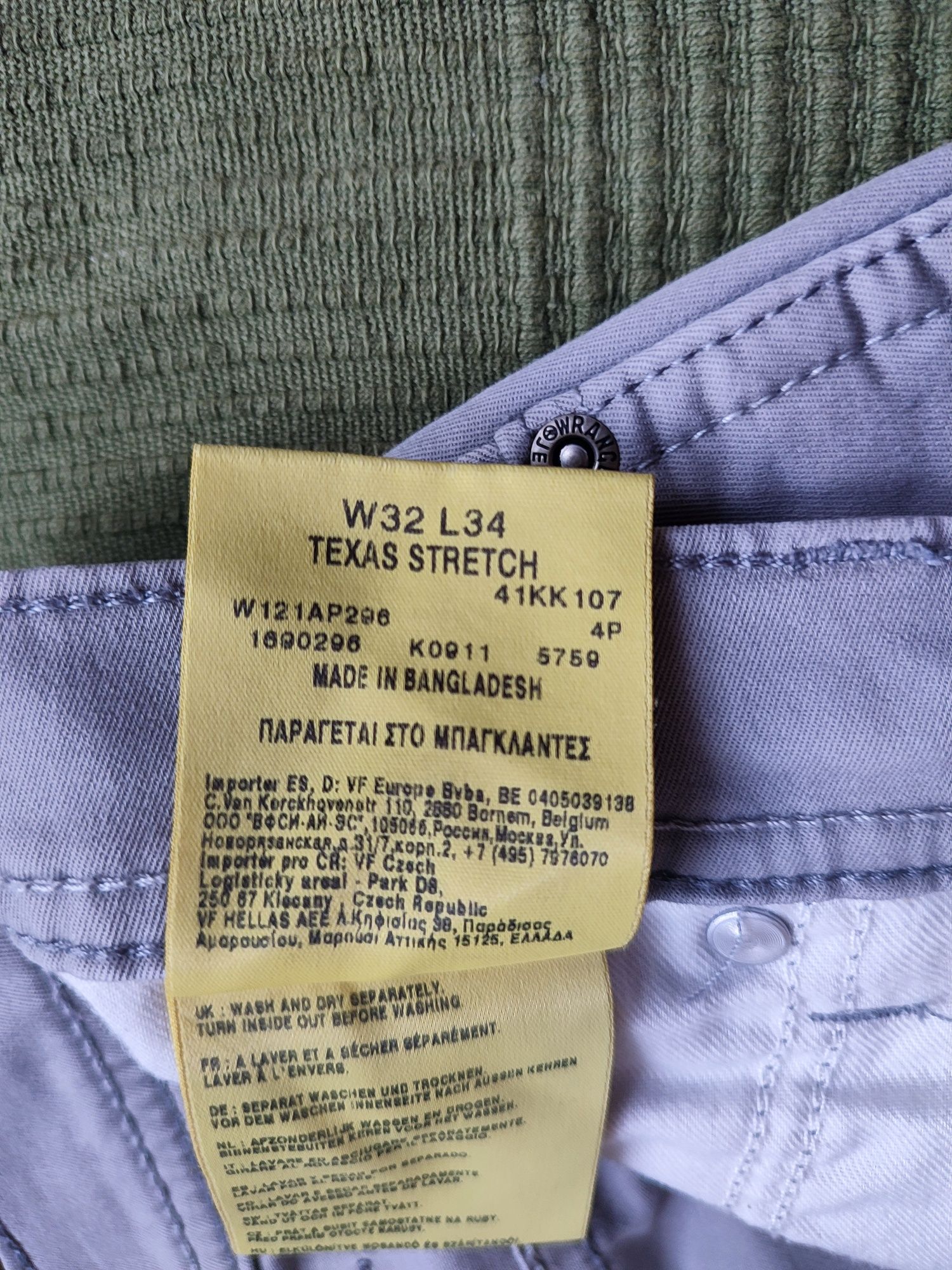 Dżinsy Wrangler 32/34