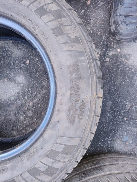 Шини 225/70p15c клебер