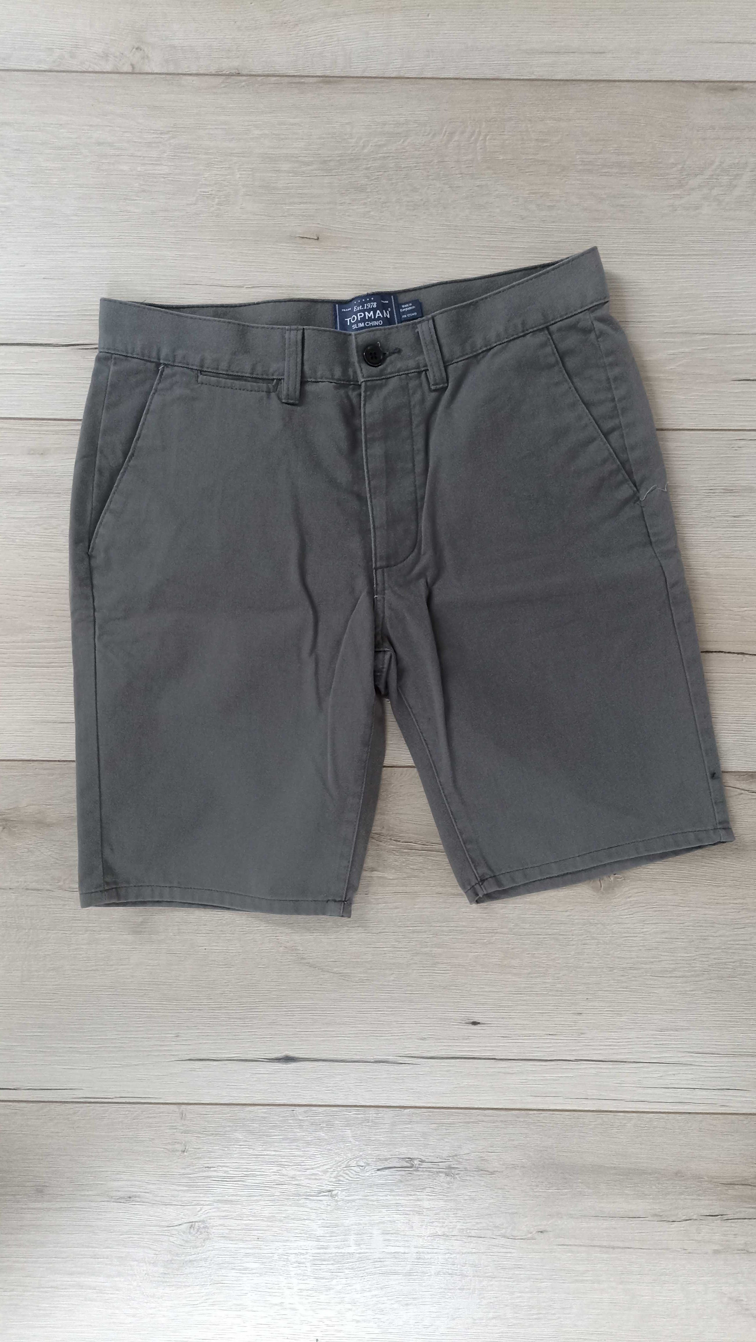 szare Spodenki Shorty slim Topman S