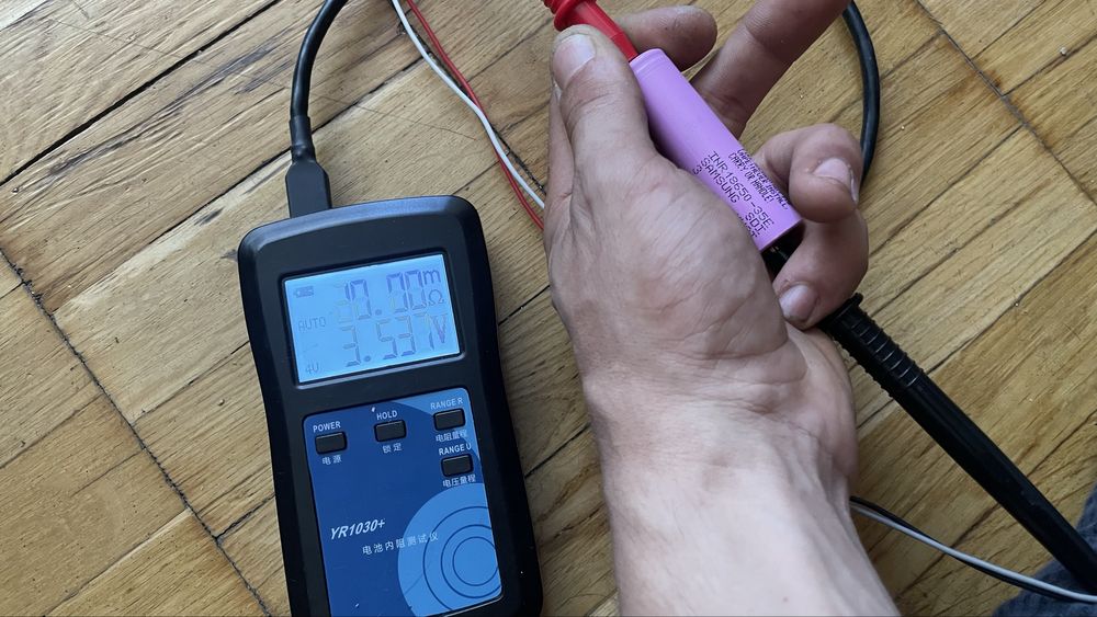 Ремонт інверторів,зарядних станцій, аккумуляторів, електроінструменту.