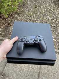 Playstation 4 slim