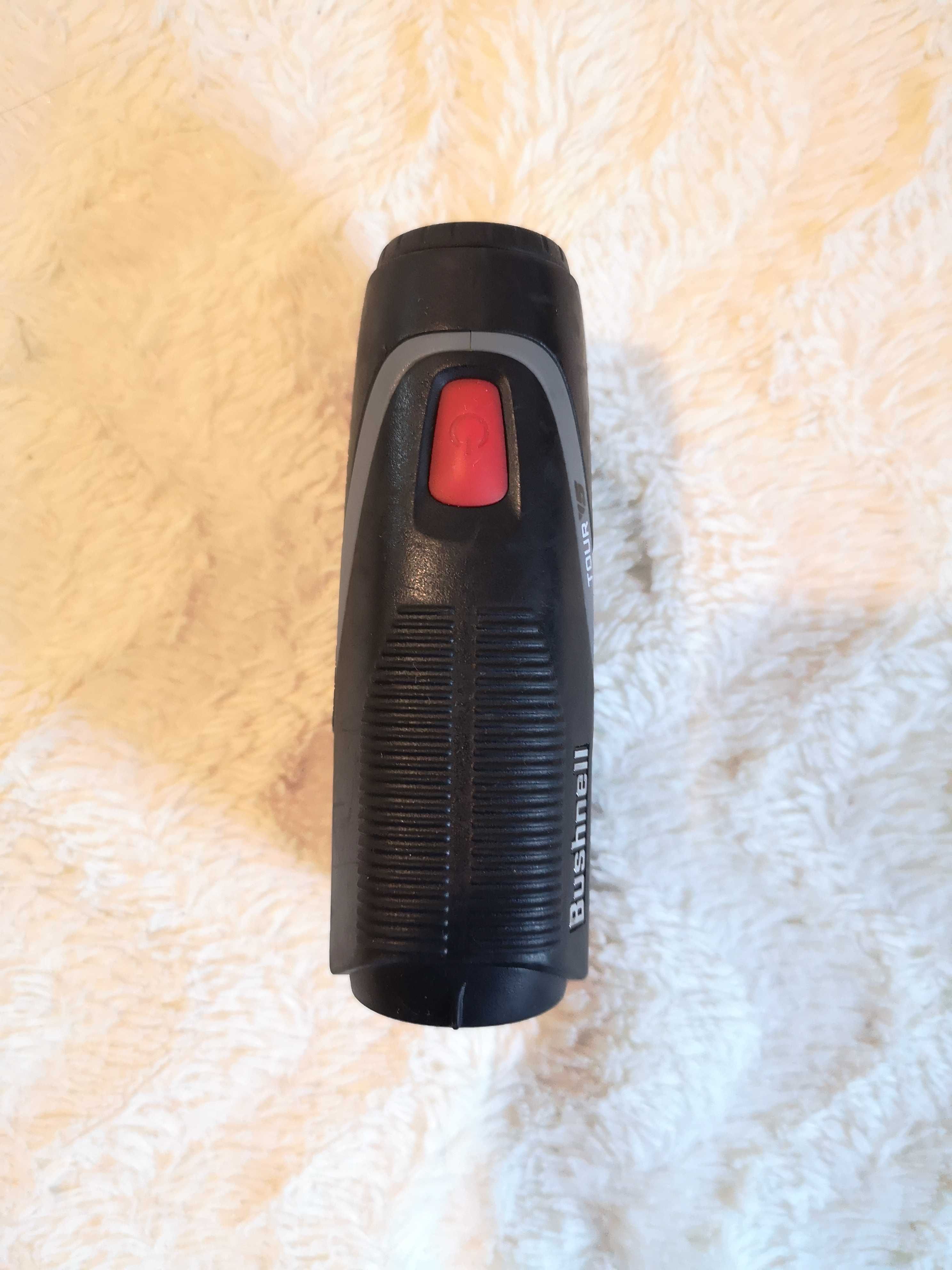Range finder Bushnell tour v5