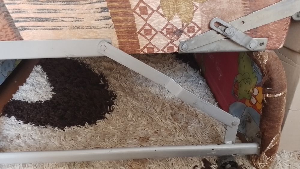 Комплект меблів, розкладне крісло коричневе та диван, диван-ліжко