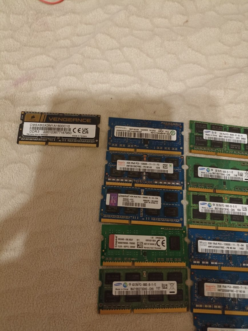Оперативная память ОЗУ  DDR 3. 8/4/2 GB для ноутбука