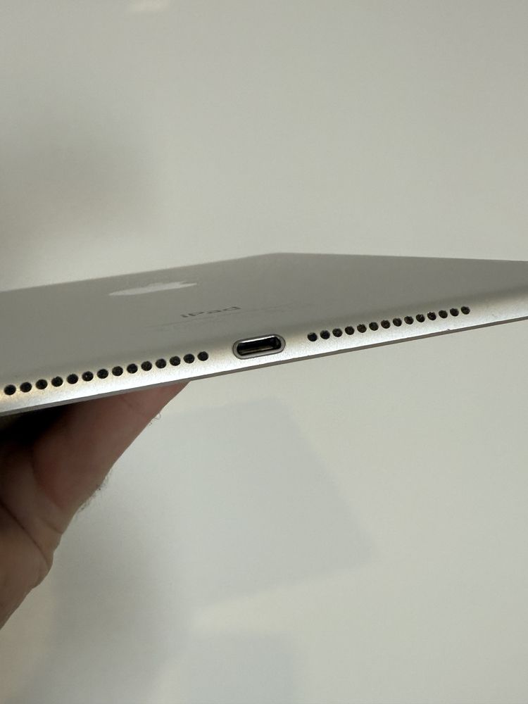 Apple iPad Air 2 64GB Silver 4G/LTE (Sim)
