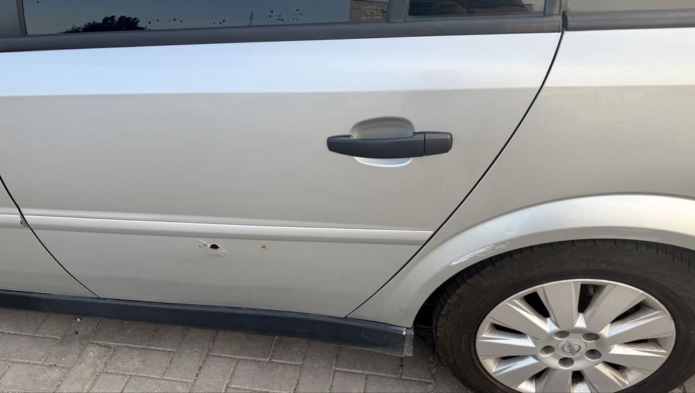 Opel Vectra C 1.9 CDTI (дізель, автомат, універсал)
