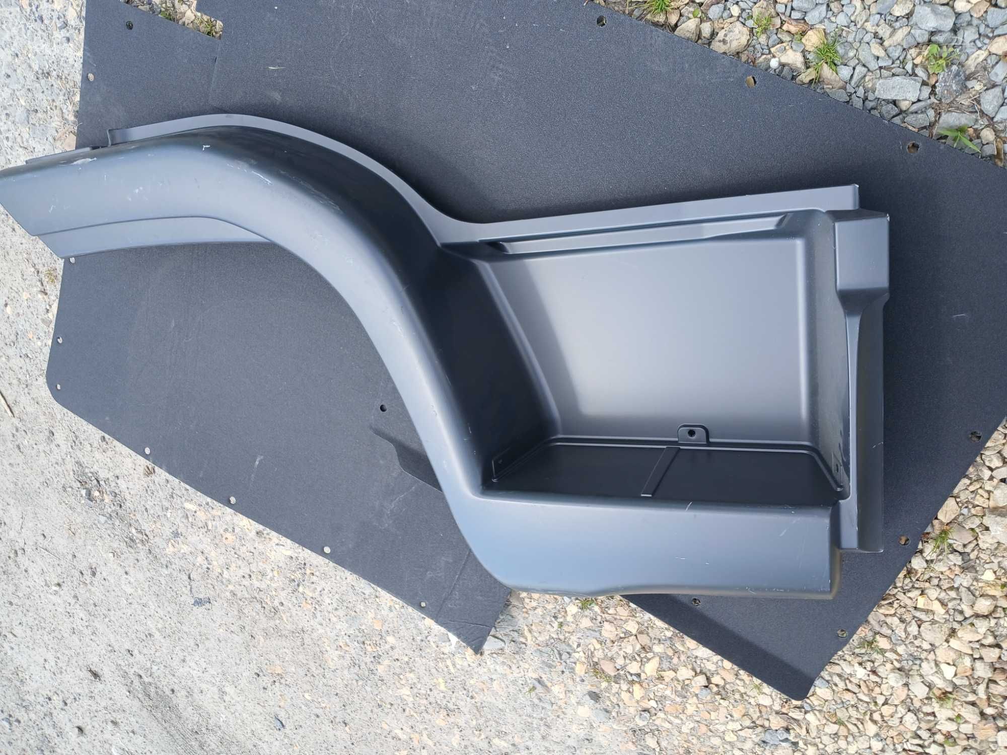 Stopień Iveco EuroCargo 02-15R wnęka stopnia stopnica prawy błotnik