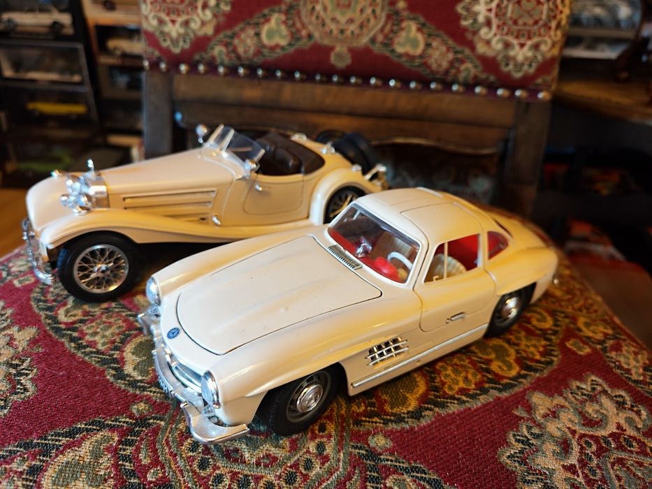 Mercedes 300sl i 500k 2 x burrago 1:18 muzeum Mercedes