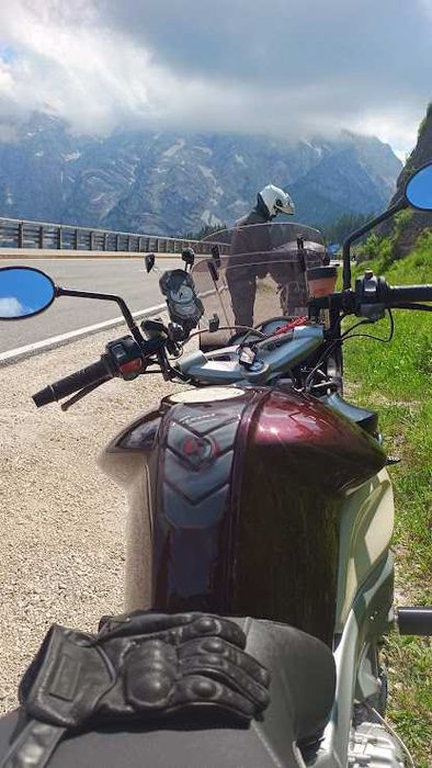 BMW K1200R Mocarny i szybki turystyk