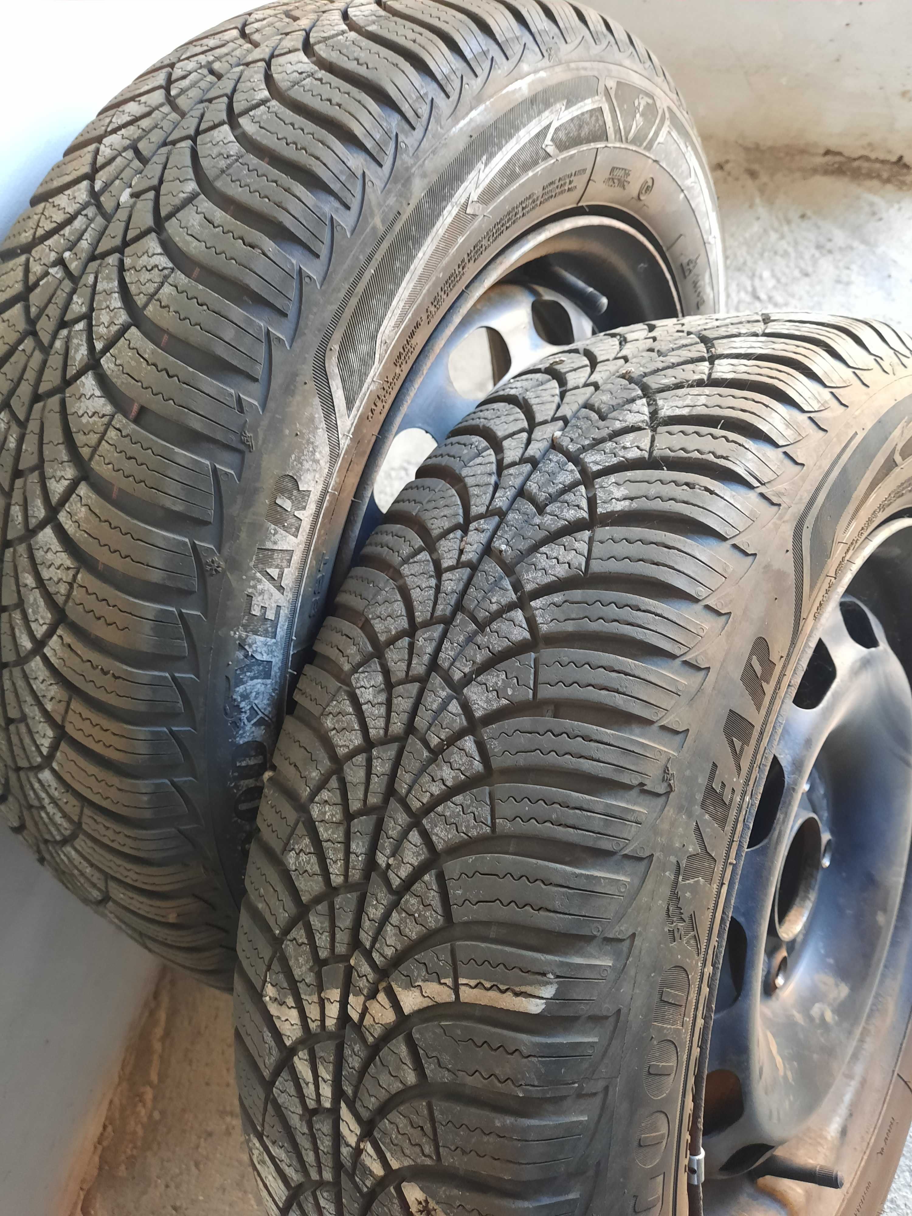 Good Year ultragrip 9+  175 65 R14 зимова