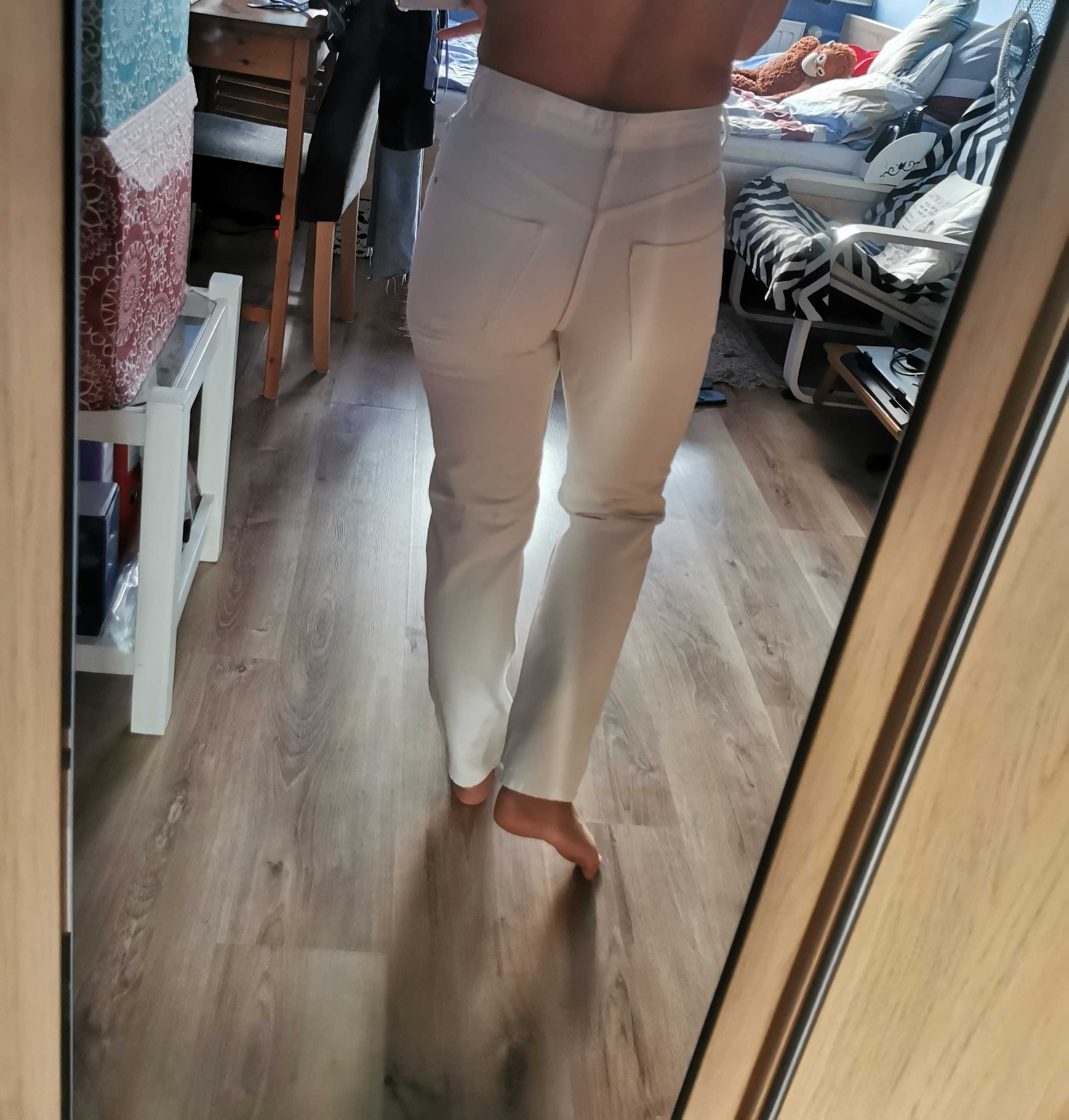 Jeansy mom high waist białe 34
