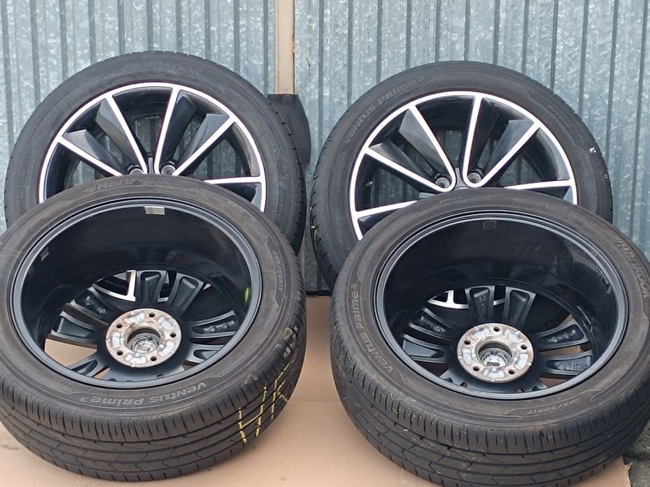 Felgi Aluminiowe Renault 7.0" x17 ET49 5x114.3