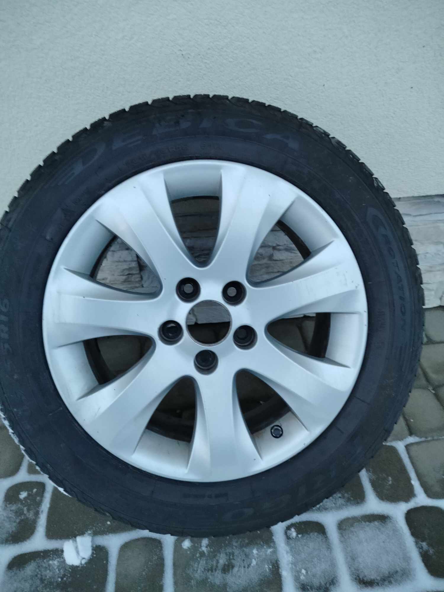 Alufelgi z oponami zimowymi opel 5x110