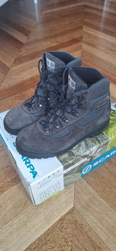 Scarpa buty turystyczno-trekkingowe. Gore-Tex, cordura, vibram
