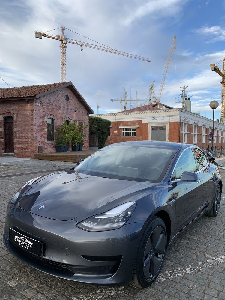 Tesla model 3 Standard RWD Plus