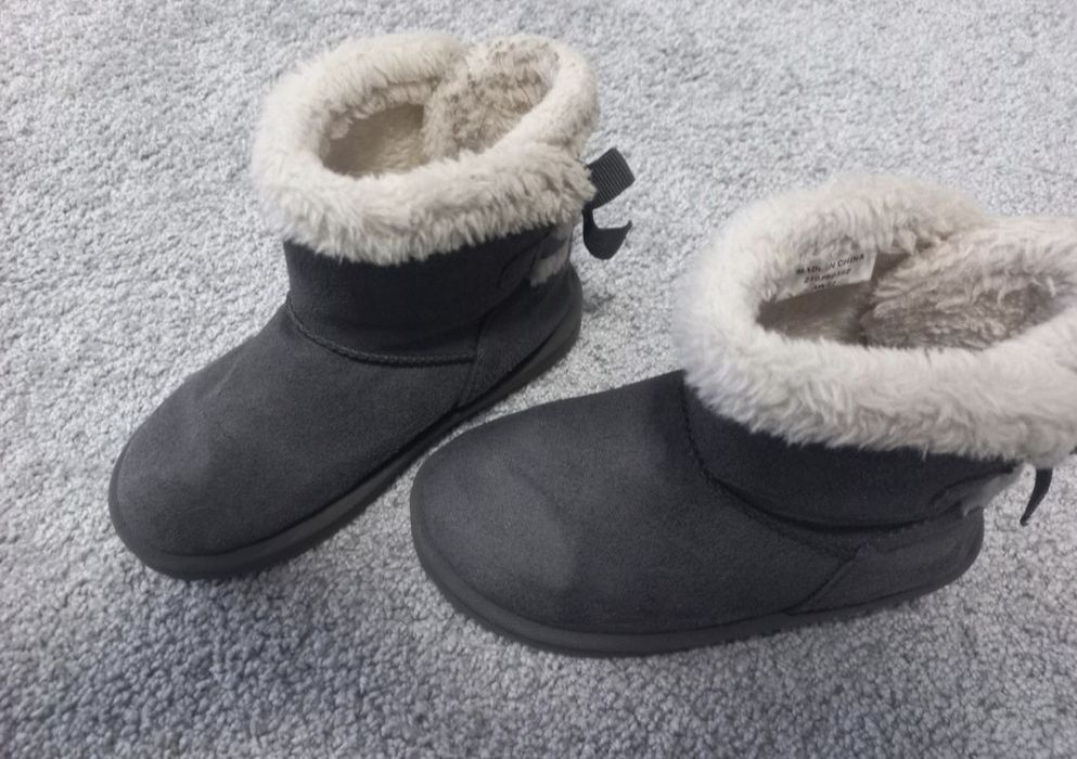 Уггі для дівчинки Primark 29 р. 18.5 см Сапожки зимові