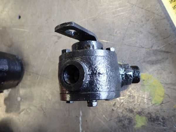 Zawór hydrauliczny , Zawory dwudrożny i trzydrożny