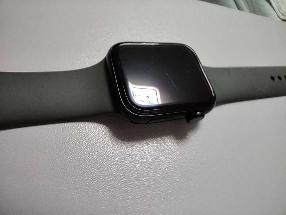 Apple Watch SE 2 44mm