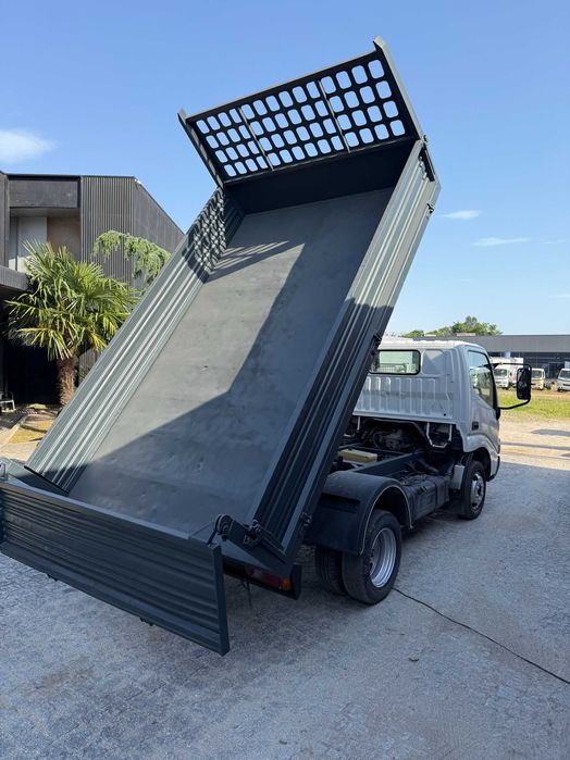 Carrinha toyota dyna basculante