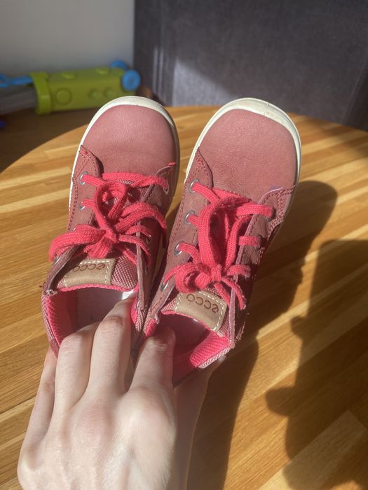 Buciki dziecięce ECCO. idealne na wiosnę. Rozm 26