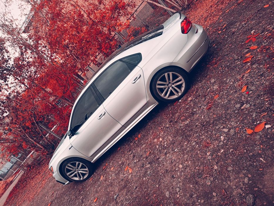 Продам автомобіль Wolksvagen Passat B8