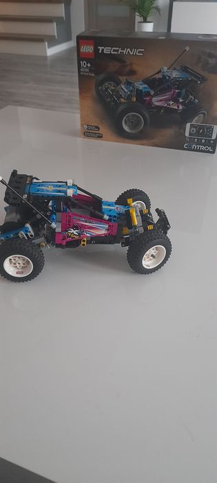 Lego technic Buggy zdalnie sterowany 42124
