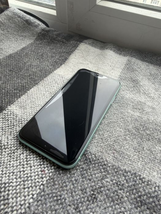 Iphone 11 128 gb оригінал