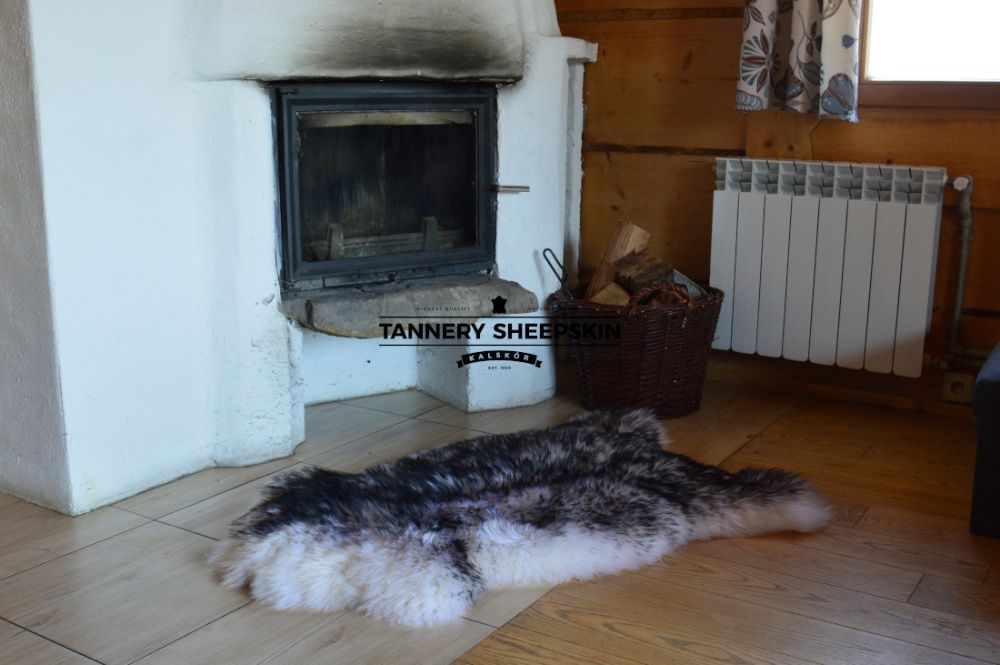 Skóra Owcza Czarny Muflon XXL 130-150 cm Skóry Owcze DUŻY ROZMIAR