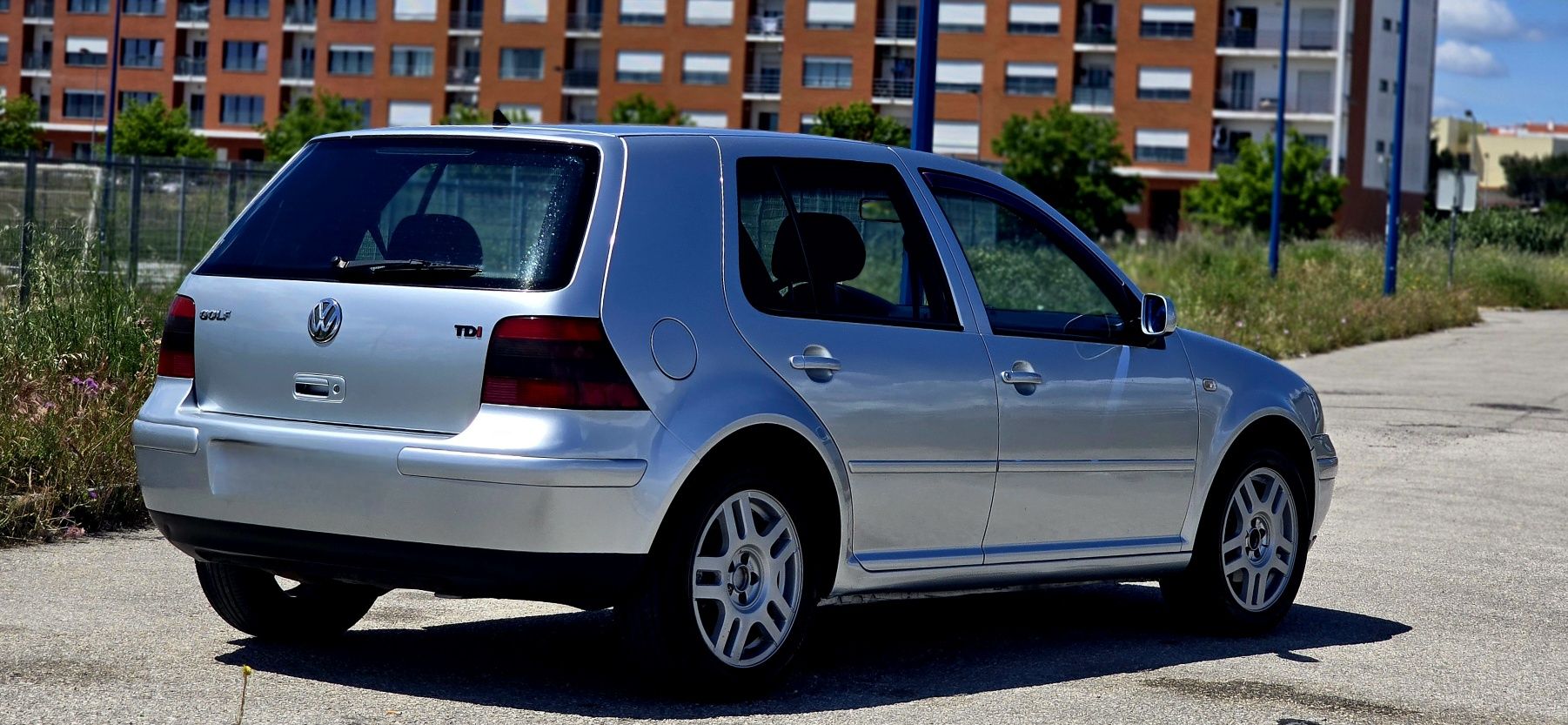 Vw golf 25 anos edicao tdi 115 cv